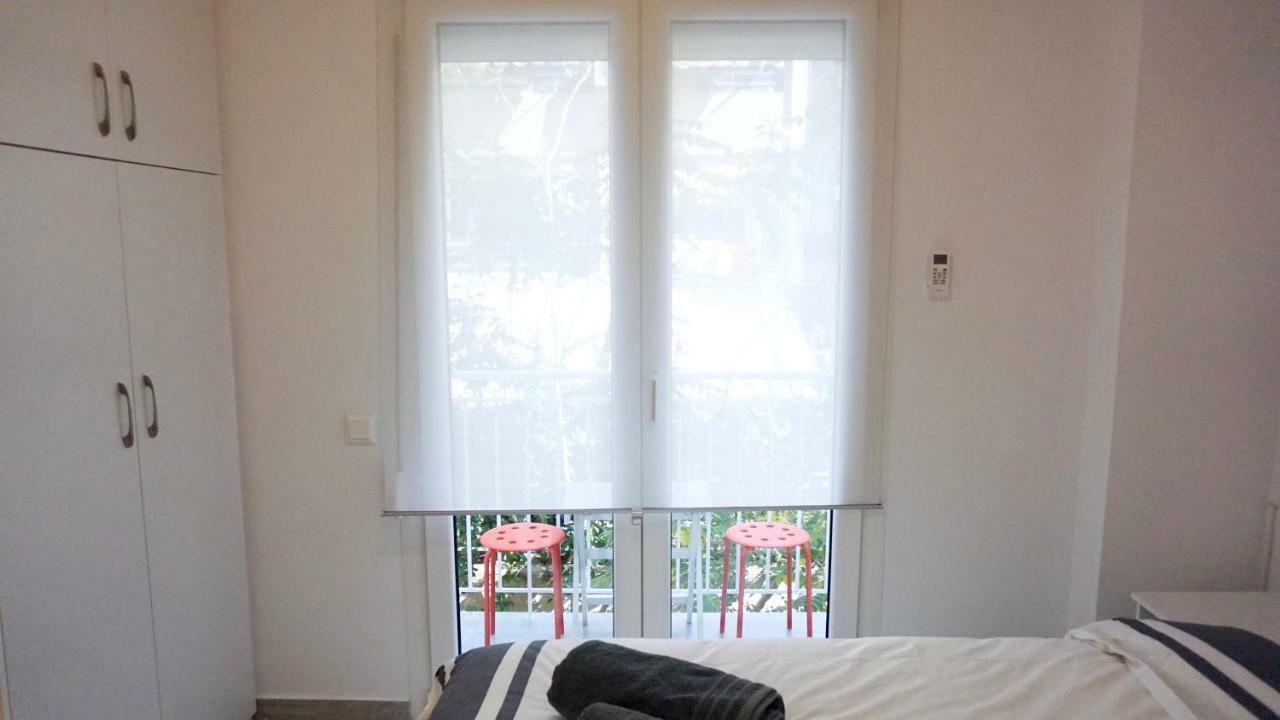 Urban Design Apt In Athena Bagian luar foto