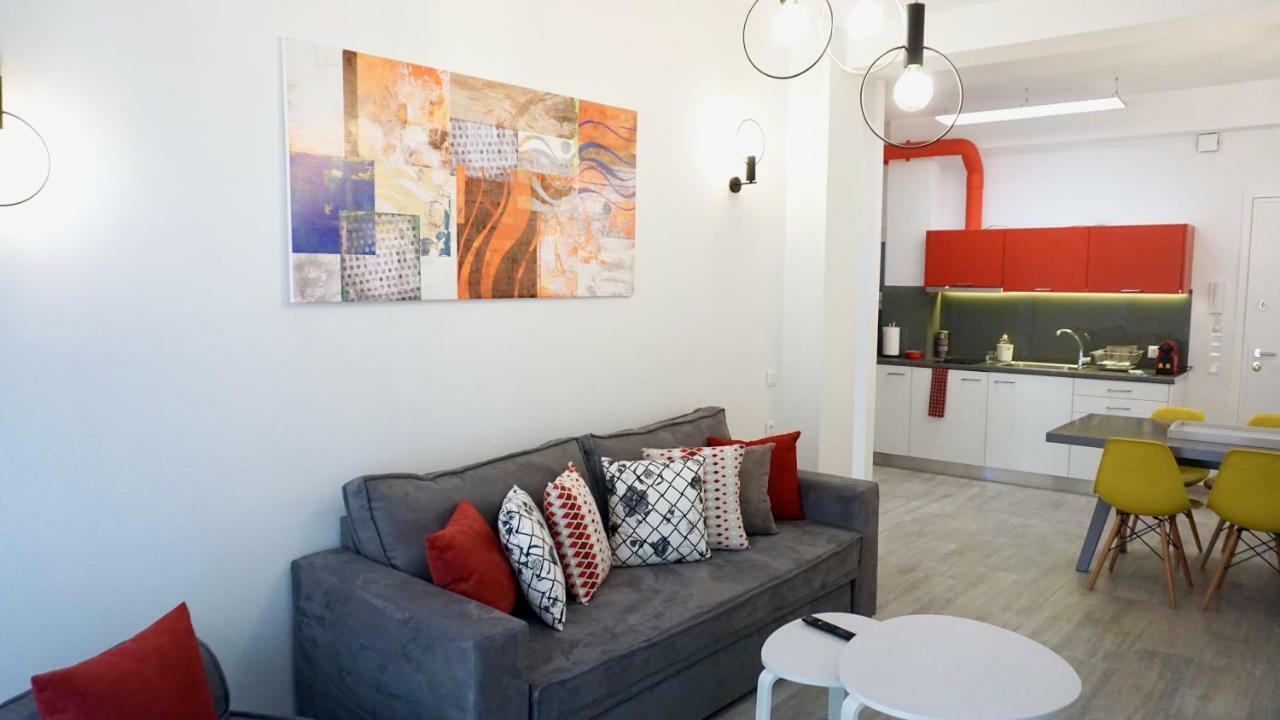 Urban Design Apt In Athena Bagian luar foto