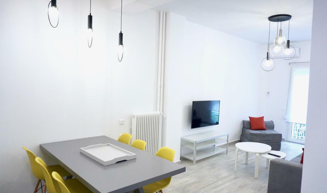 Urban Design Apt In Athena Bagian luar foto